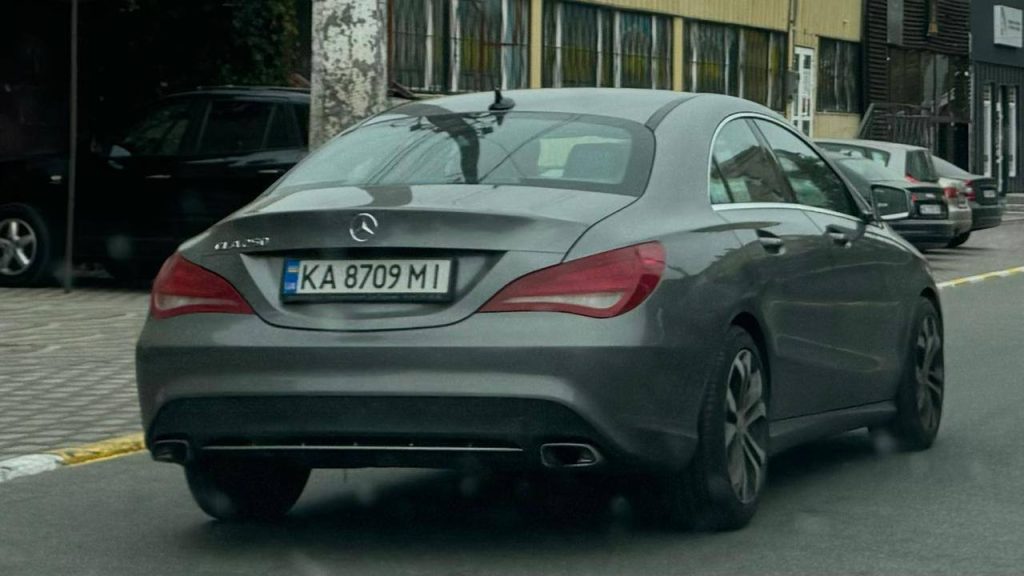 Катерина Діліон та чому айтішник виконкому Ірпеня змінив BMWна Mercedes?